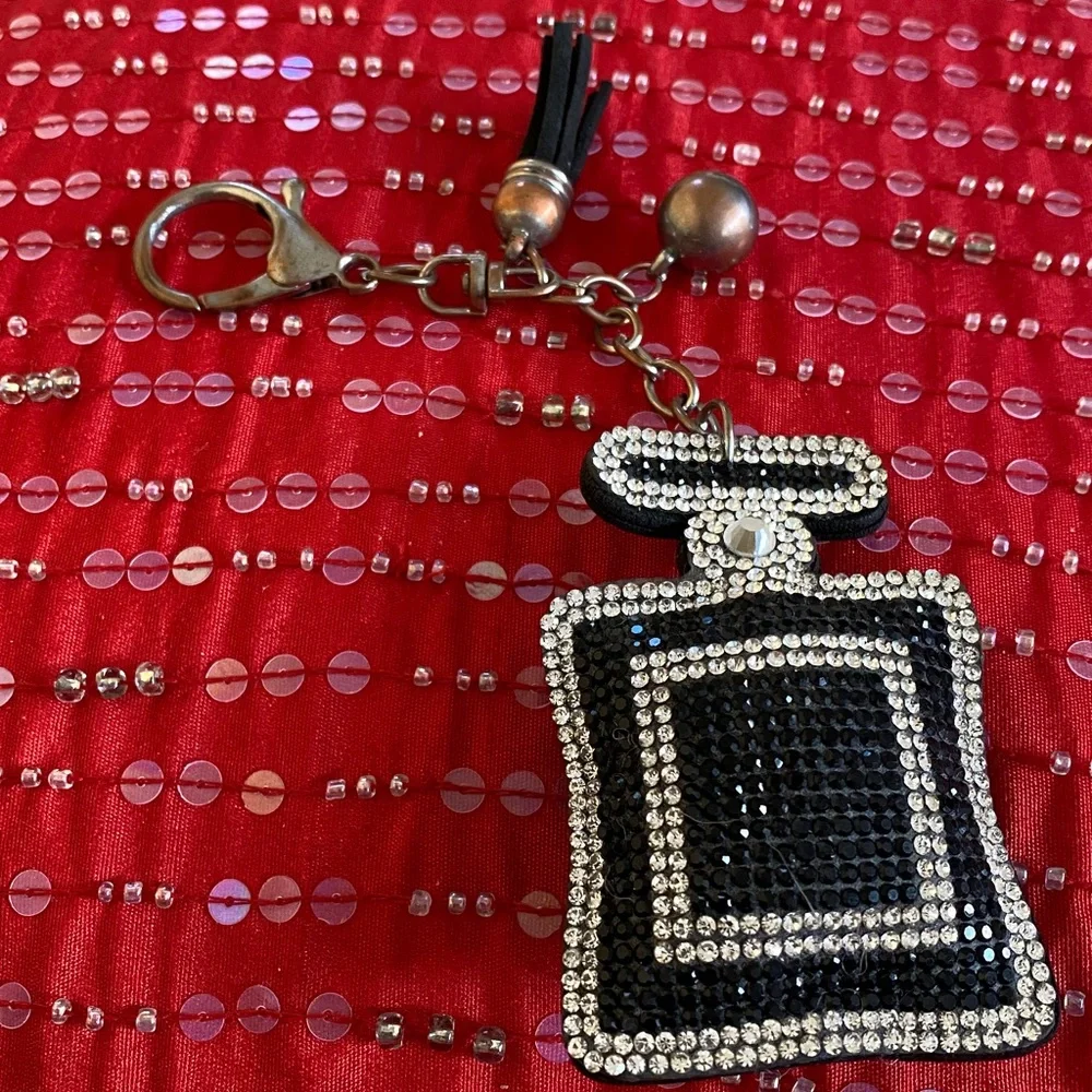 Vintage Sparkling Crystal Black White Key Chain_5